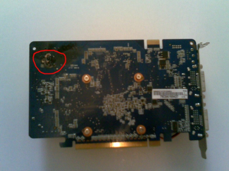 EN8600GT вздувается кондёр при включении пк | ROM.by